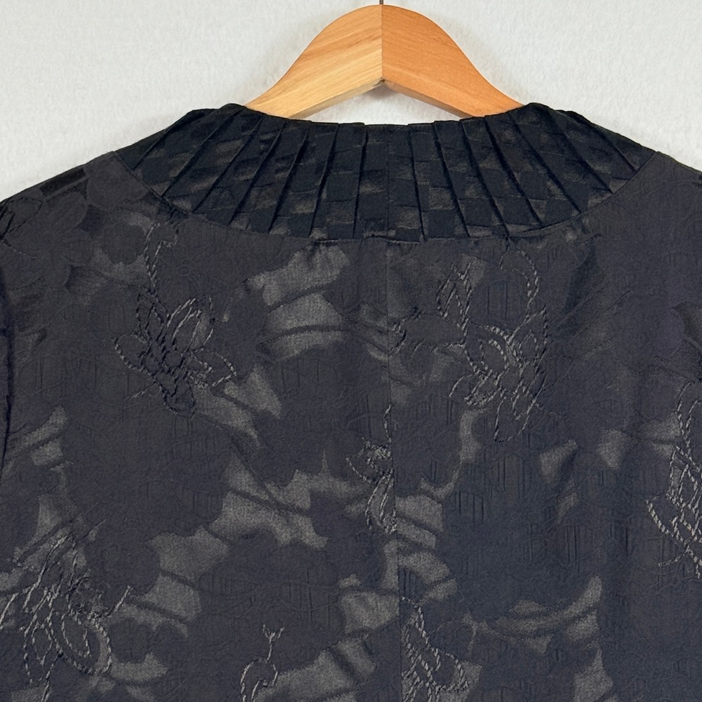 Chicos Jacket Women 2 Large Black Floral Jacquard Pleated Trim Classic Elegant - Picture 8 of 9